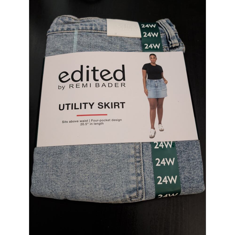 Women's Edited by Remi Bader Utility Jean Skirt Light Wash Size 8